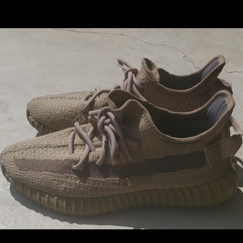 YEEZY BOOST 350